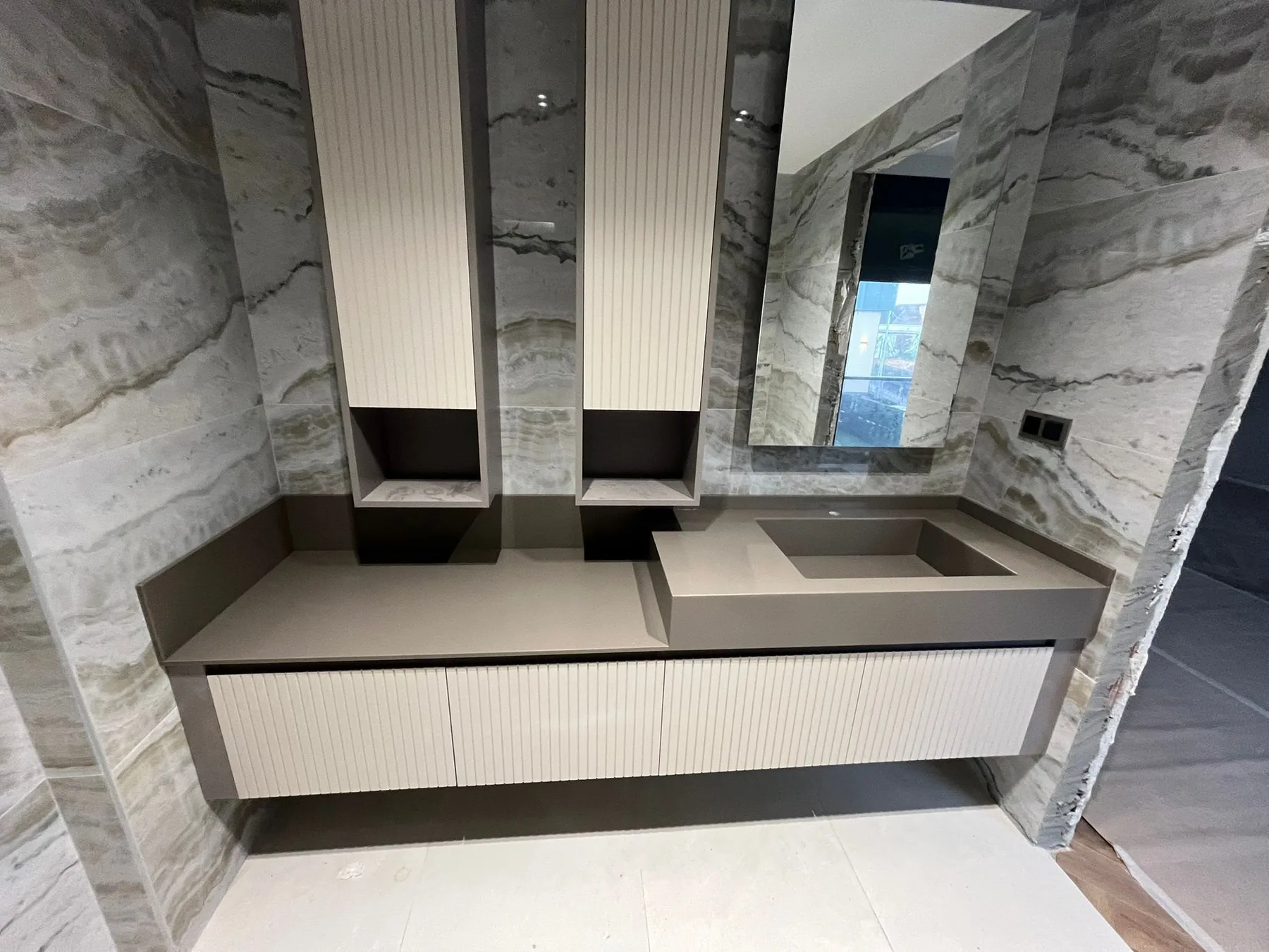 Bathroom countertop and vanity installation — image 43