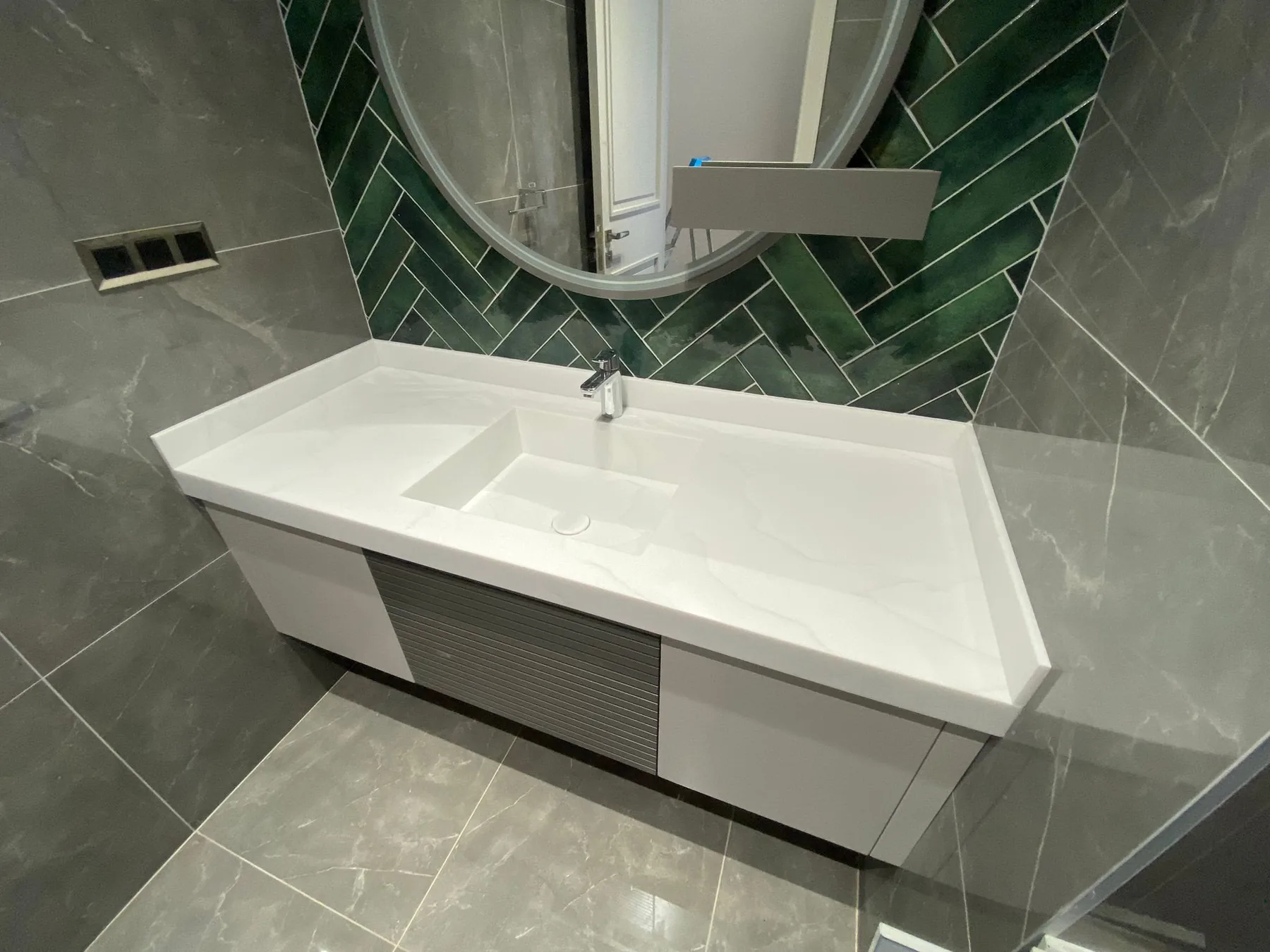Bathroom countertop and vanity installation — image 46