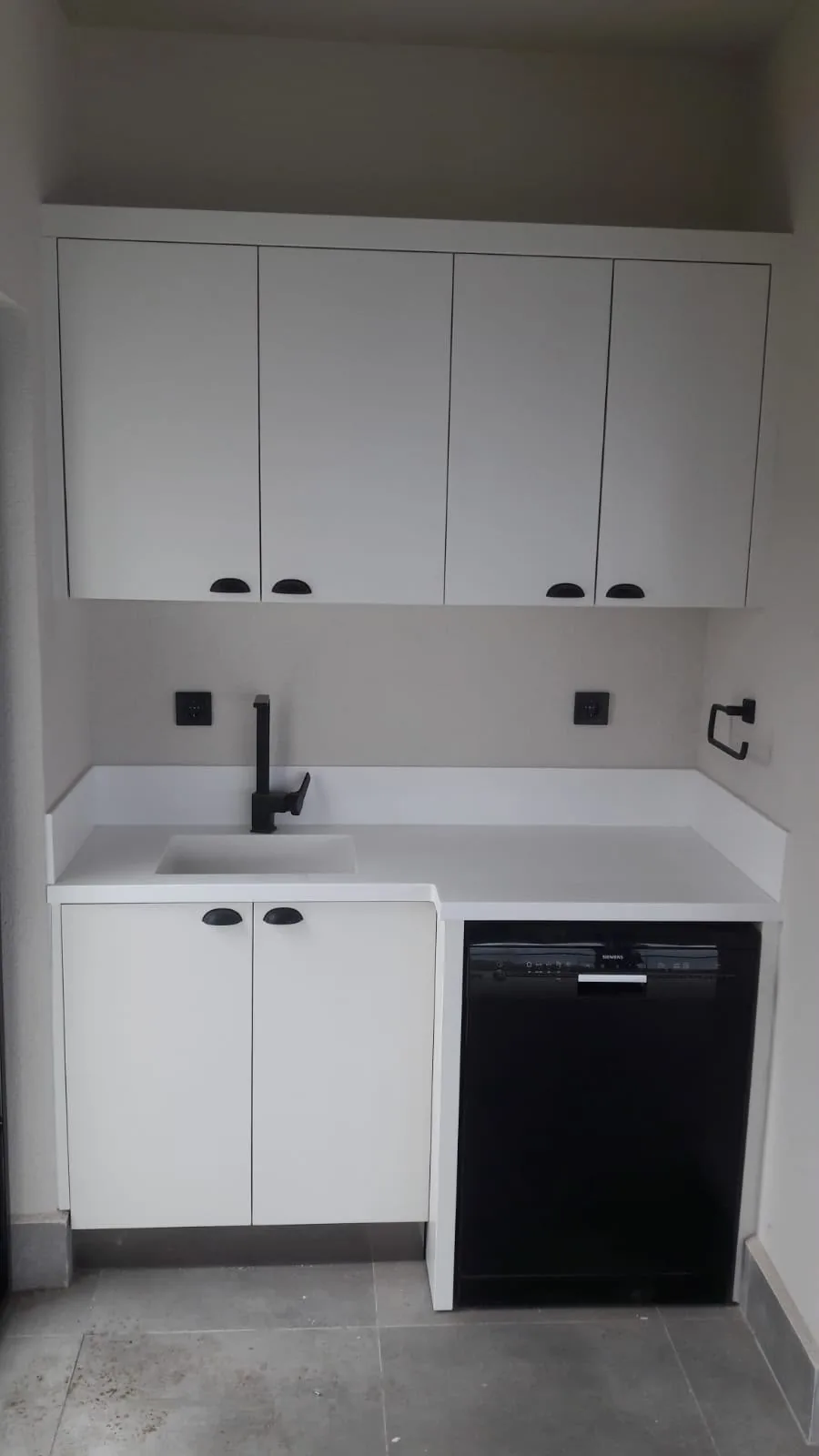 Bathroom countertop and vanity installation — image 91