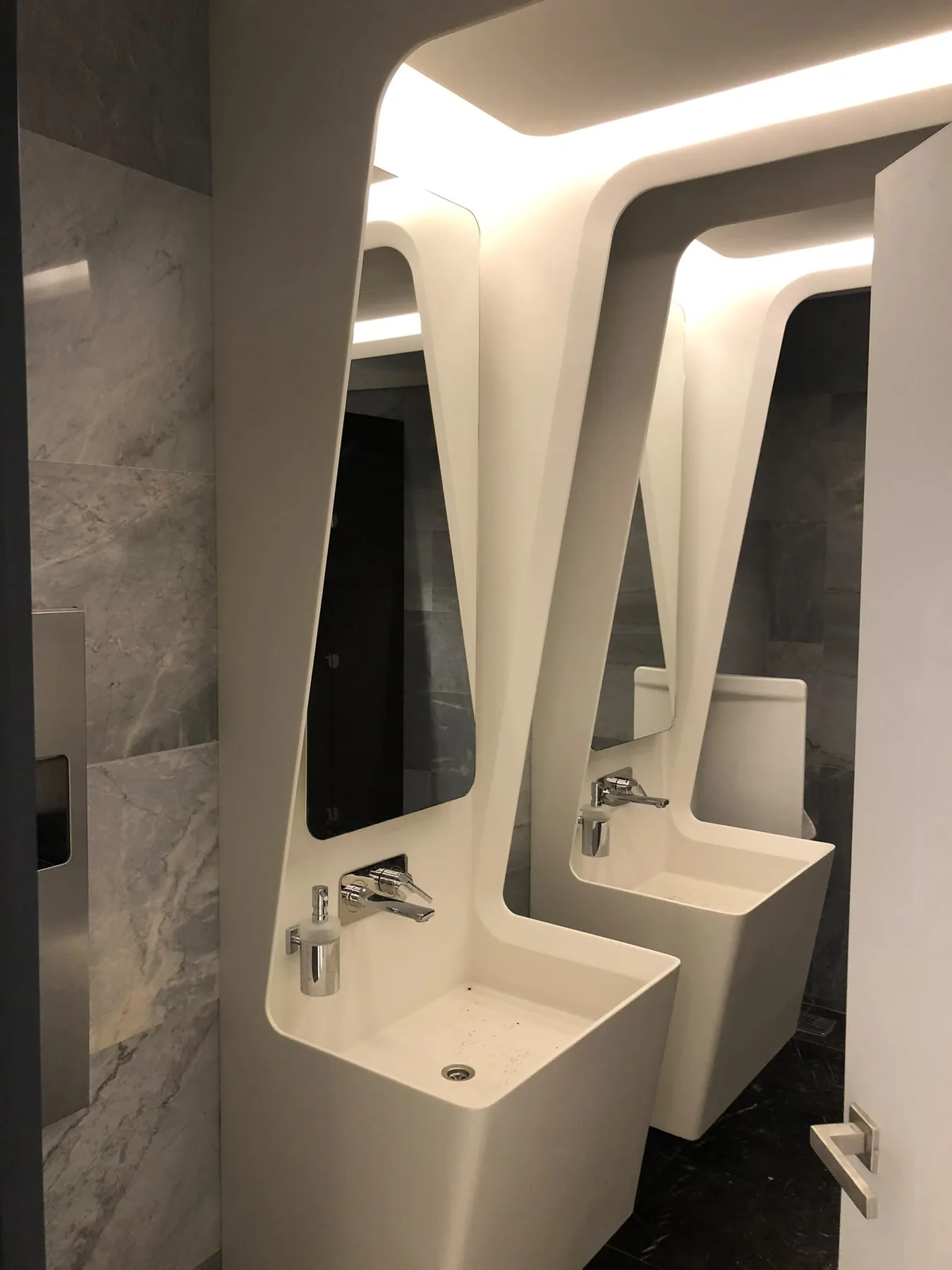 Bathroom countertop and vanity installation — image 98