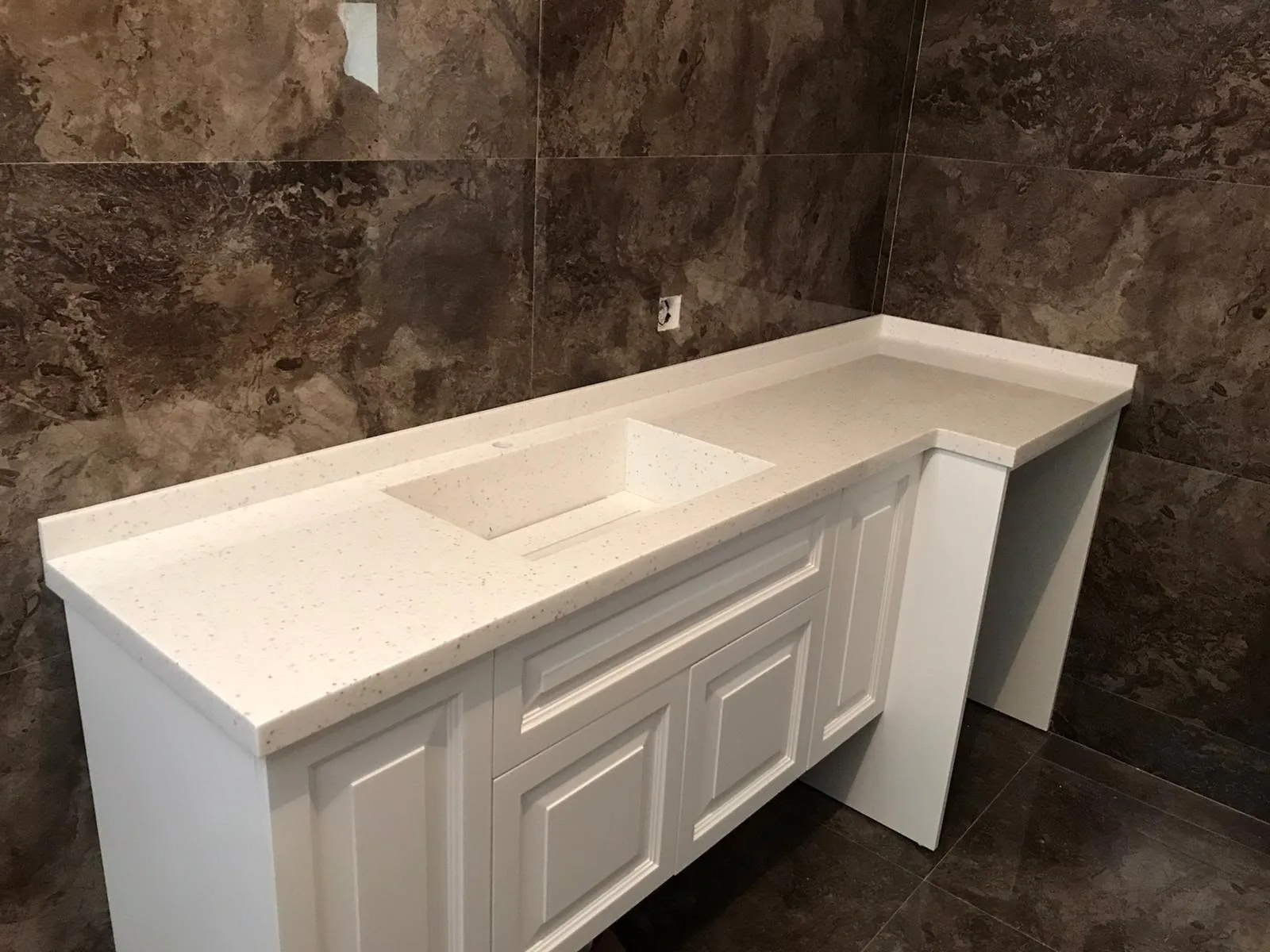 Bathroom countertop and vanity installation — image 104