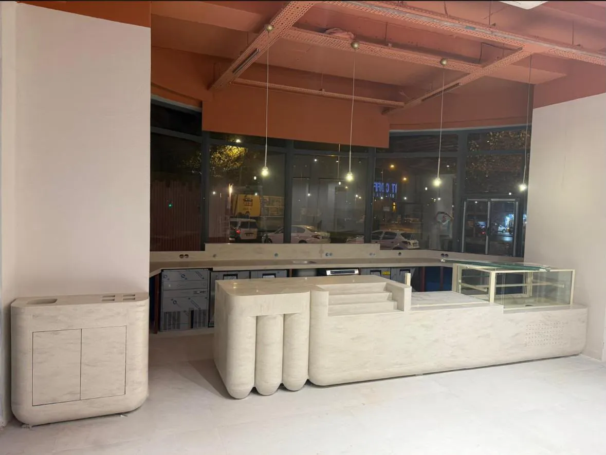 Restoran servis bankosu ve yüzey uygulaması — uygulama detayı 21