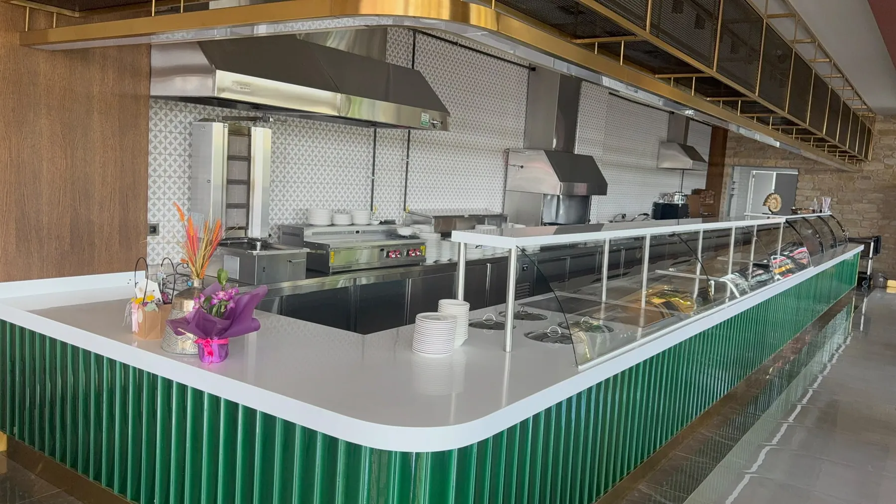 Restoran servis bankosu ve yüzey uygulaması — uygulama detayı 23