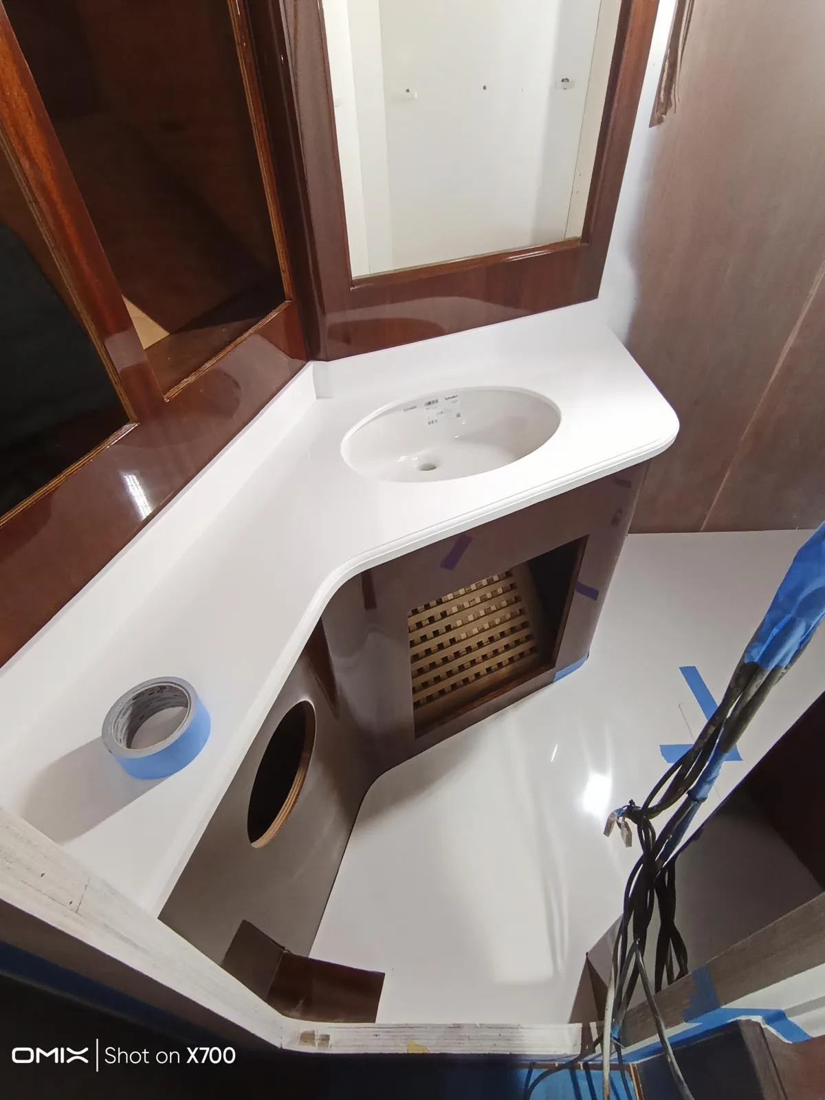 Yacht and boat interior surface installation — image 10
