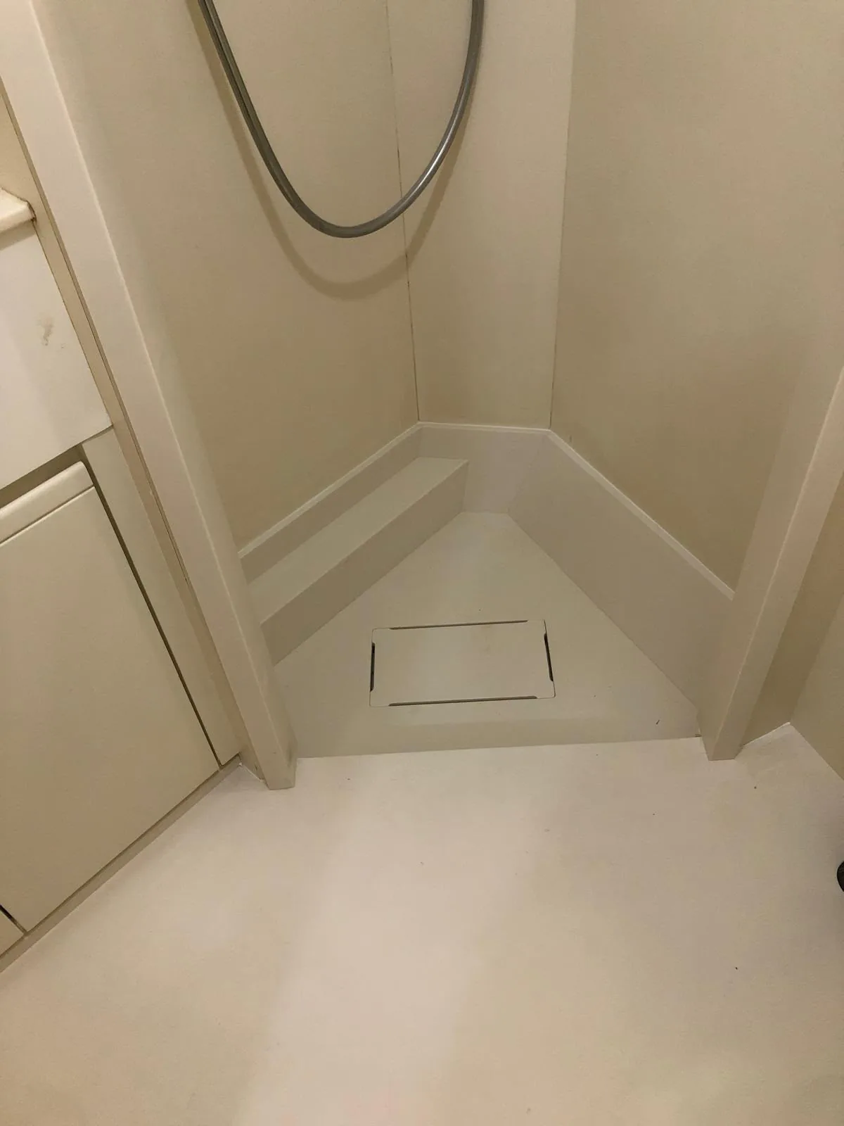 Yacht and boat interior surface installation — image 11